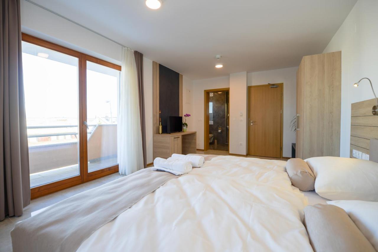 Hotel Baron Smlednik Luaran gambar